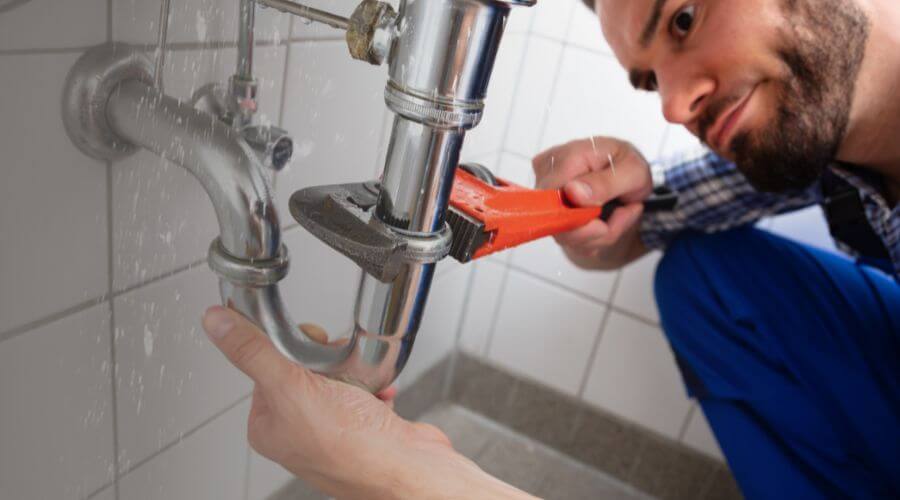 Professional same day plumber services in Lamoure, ND